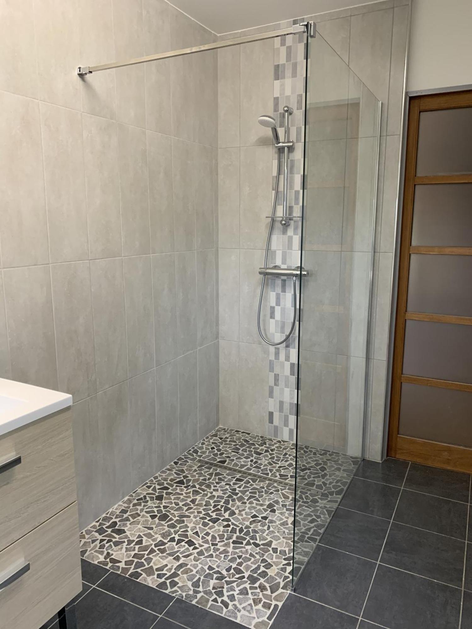 Maison Piscine et Jacuzzi Saint-Germain-des-Fosses Chambre photo